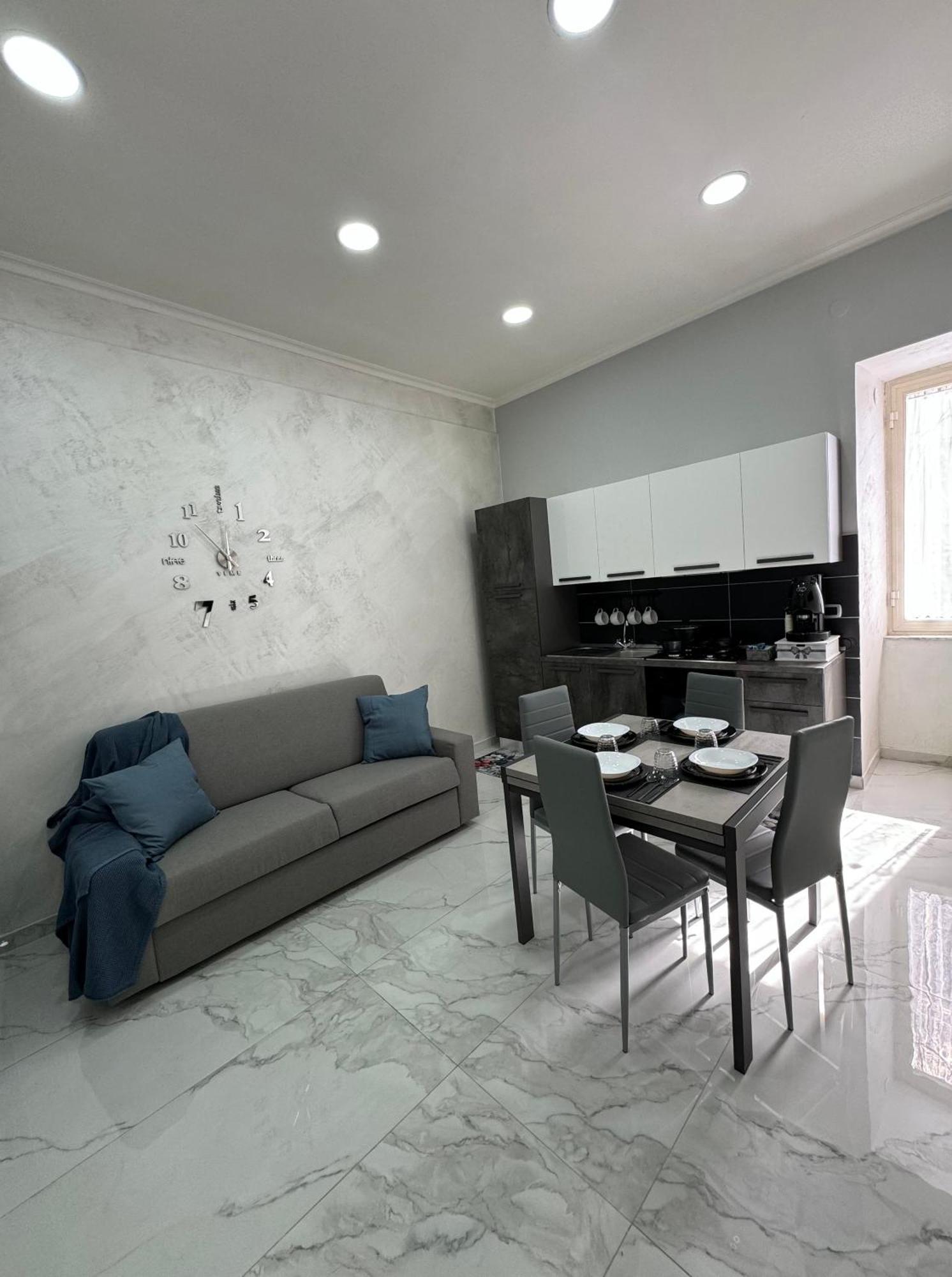 Appartamento Vesuvius House Napoli Esterno foto