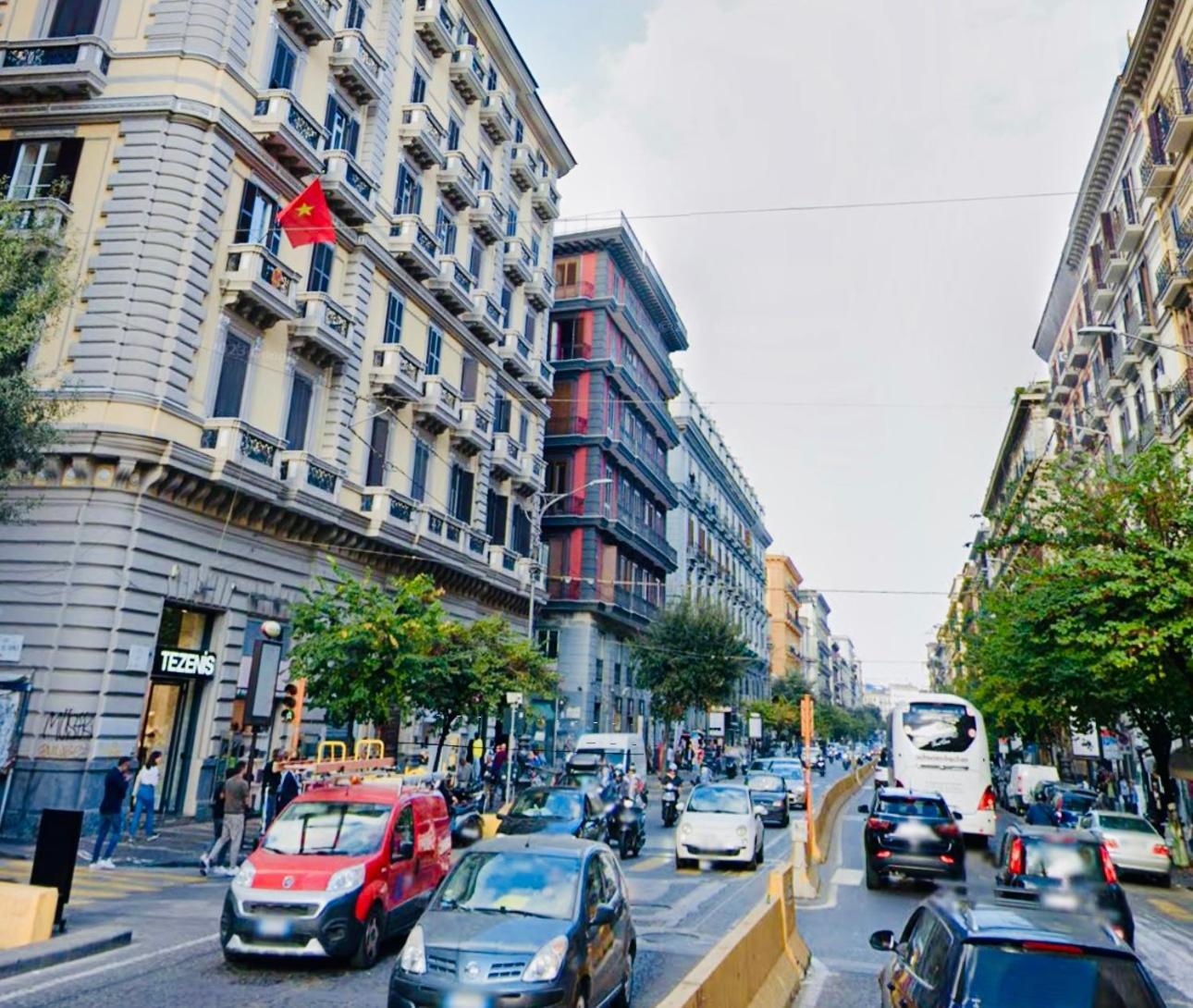 Appartamento Vesuvius House Napoli Esterno foto
